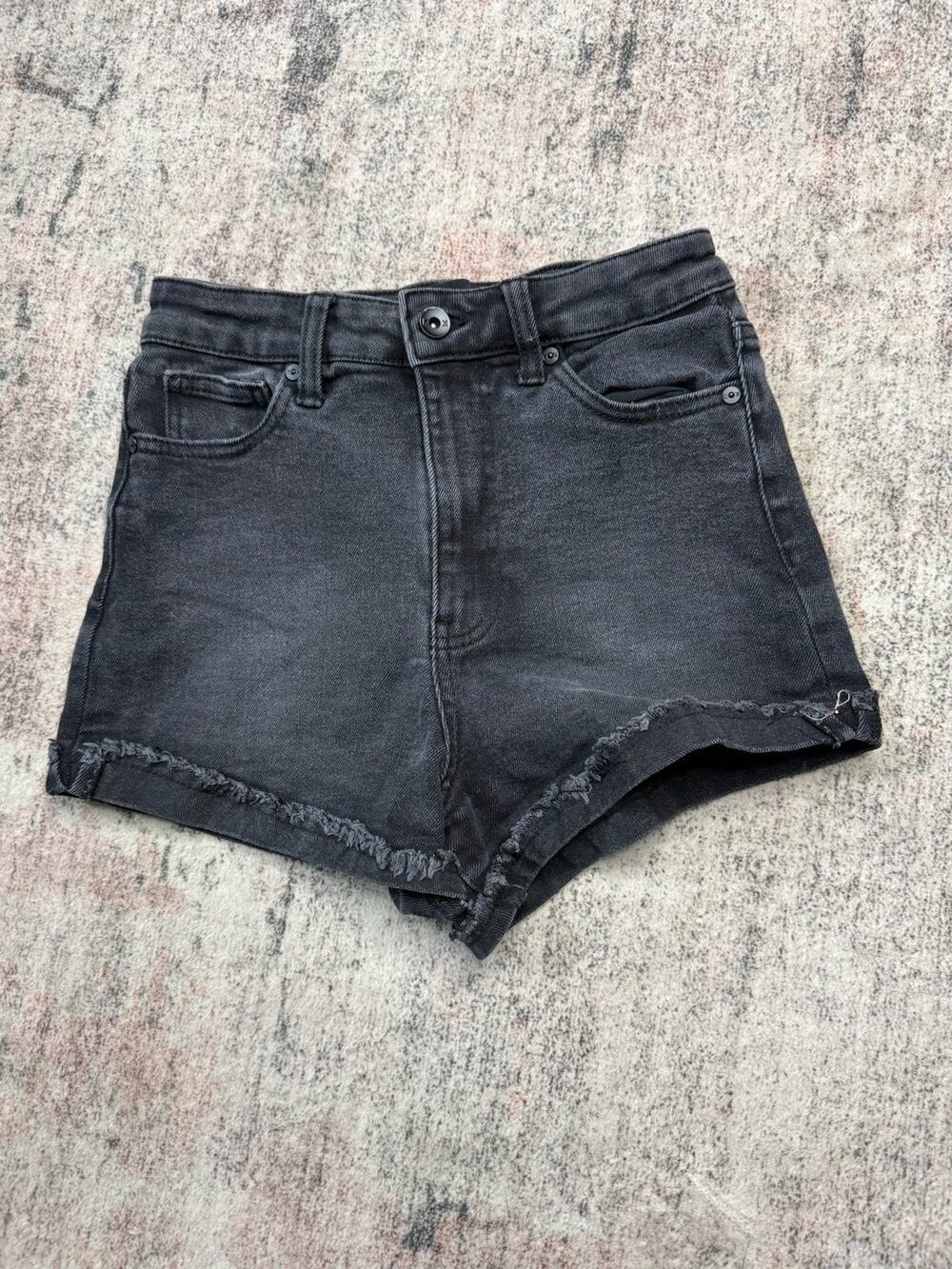 Kendall + Kylie The Drifter High Rise Black Charcoal Denim Shorts 3/26 Frayed